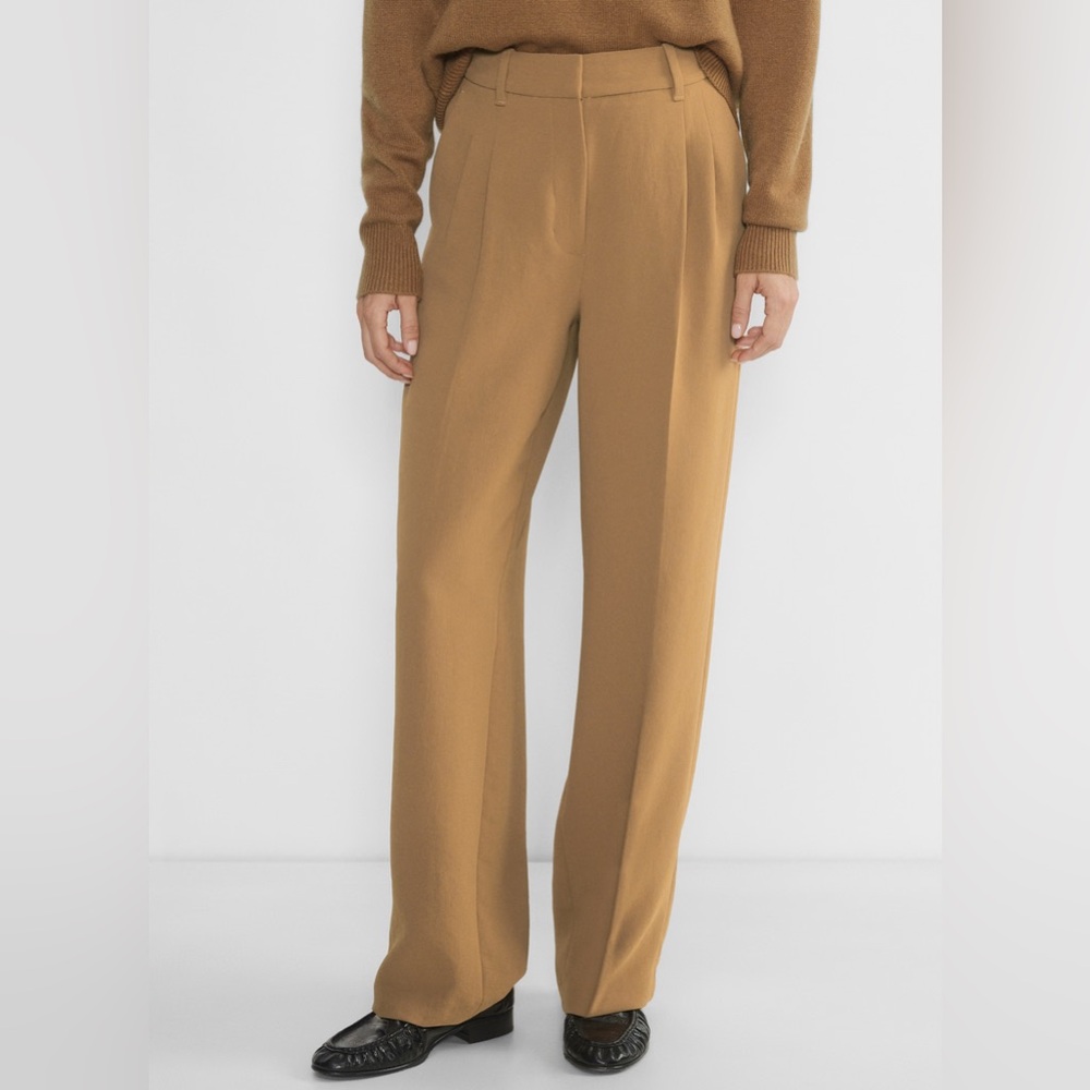 ARITZIA — The Effortless Pant - Crepette (sz M)